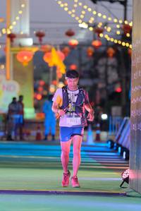 BIB: 9113, 000, 1010
                            <button type="button" onclick="openModal(21815311)" class="btn btn-primary btn-sm float-right btn-popup" data-toggle="modal" data-target=".modal-high-quality">
                        <i class="fas fa-shopping-cart"></i> Add to Cart
                    </button>
                                            <button type="button" onclick="isThisMe(21815311, true)" class="btn btn-success btn-sm float-right btn-popup btn-isme hidden" data-toggle="tooltip" data-placement="bottom" title="นี่คือรูปของคุณใช่ไหม คลิกที่นี่เพื่อเอาเข้าอัลบั้ม">
                        <i class="fas fa-plus"></i> Add to album
                    </button>
                    <button type="button" onclick="isThisMe(21815311, false)" class="btn btn-warning btn-sm float-right btn-popup btn-isnotme hidden">
                        <i class="fas fa-ban"></i> Remove from album
                    </button>